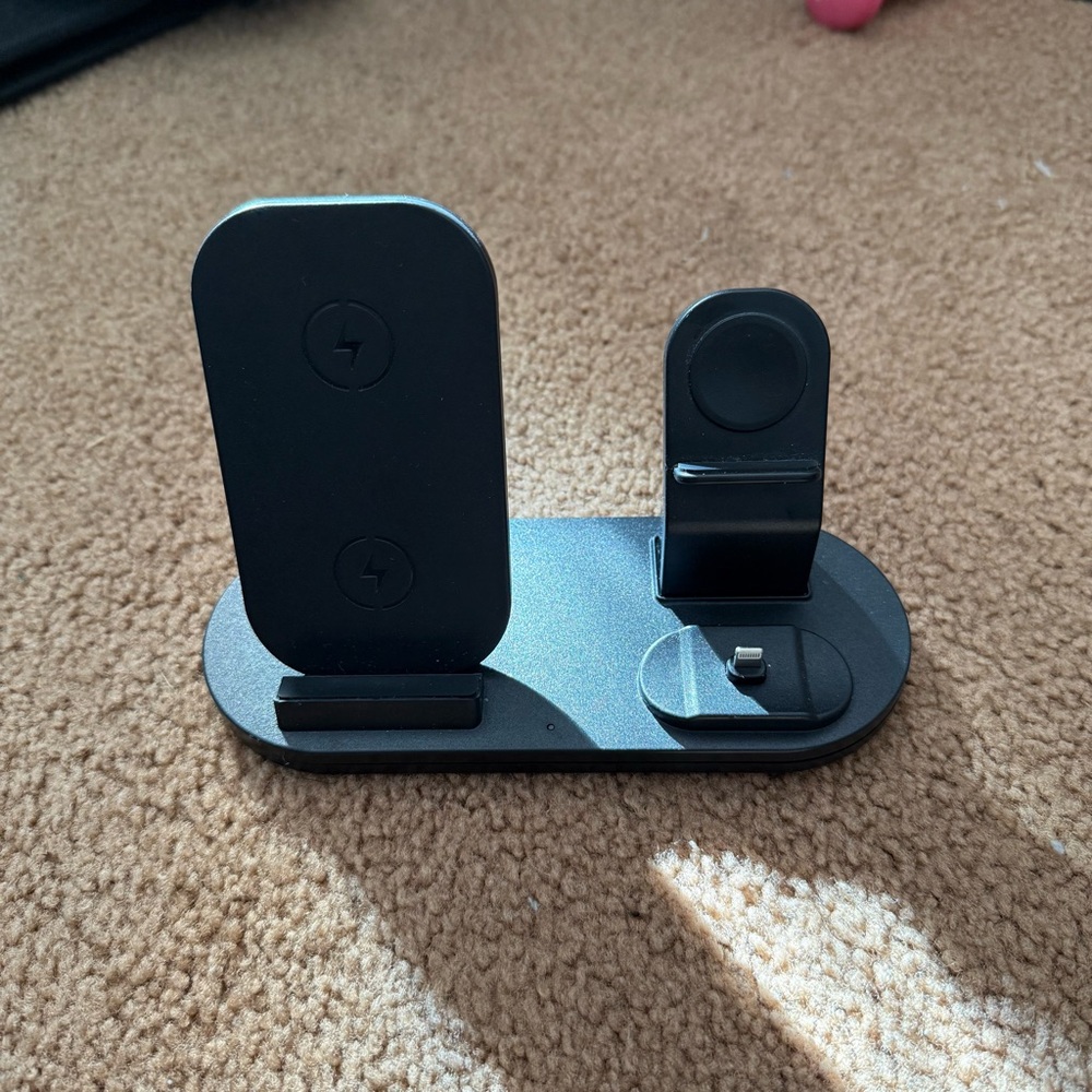 3-in-1 Apple Wireless Charging Station